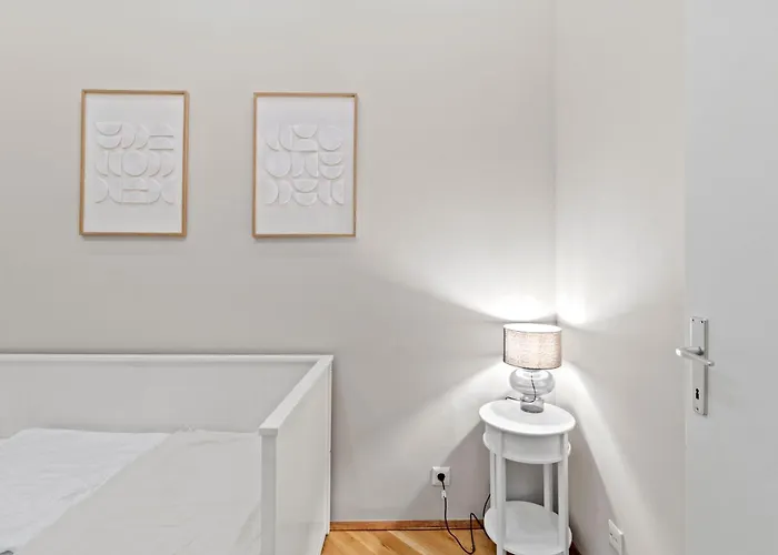 1-br 5 Minutes To U3 Metro - Near Famous Shopping Street Viena