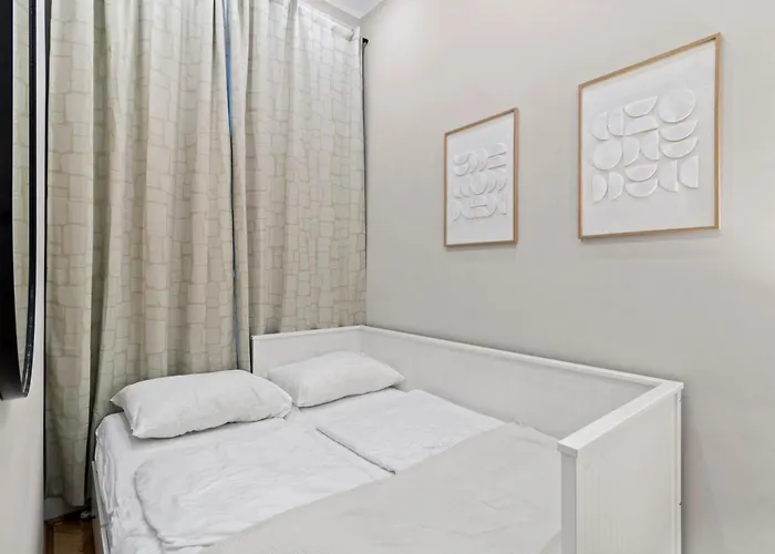 1-br 5 Minutes To U3 Metro - Near Famous Shopping Street Apartamento *