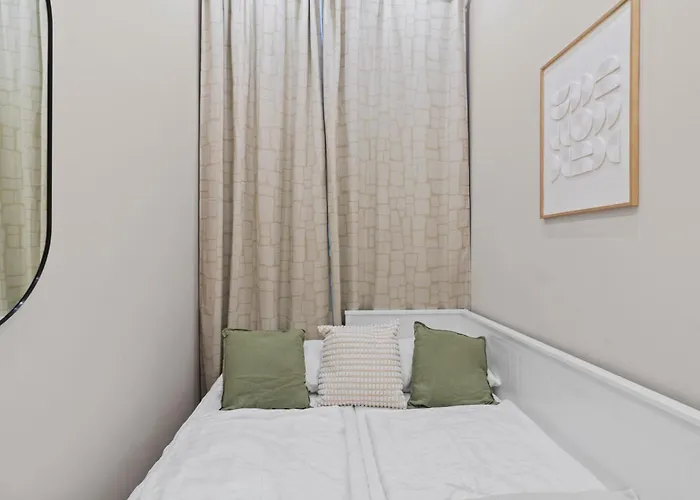 Apartamento 1-br 5 Minutes To U3 Metro - Near Famous Shopping Street *